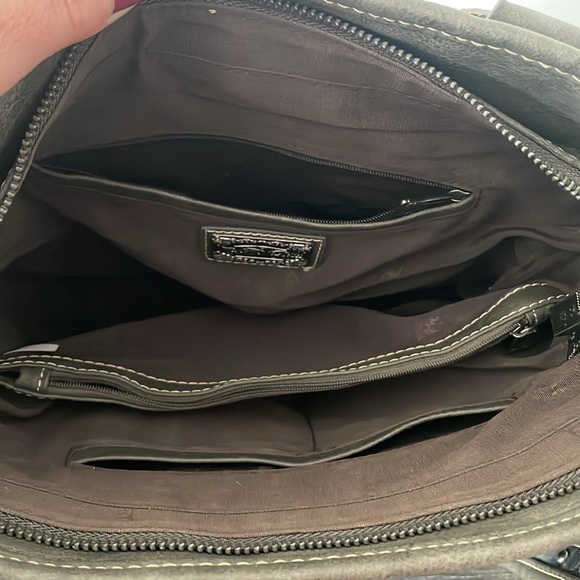 Trinity Ranch Purse - Picture 9 of 9